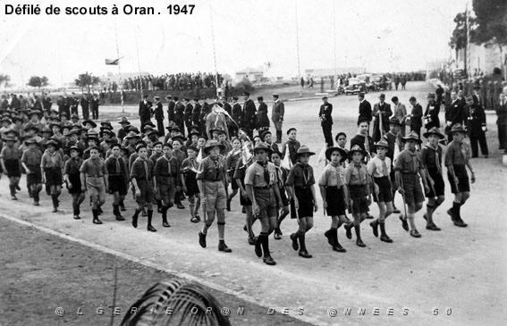 DEFILE SCOUTS ORAN 1947 02.JPG